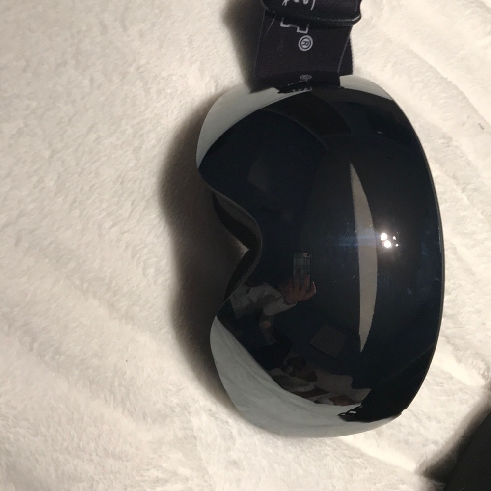 Ski goggles and case!! Fits over glasses